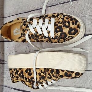 R2 Elevator Shoes Lace Up Platform Sneakers Size 6½